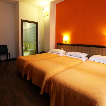 Lux Hotel Durante Milano Dış mekan fotoğraf