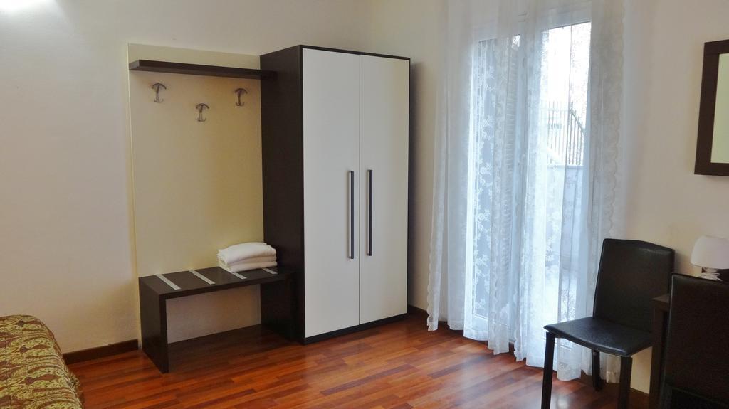 Lux Hotel Durante Milano Dış mekan fotoğraf