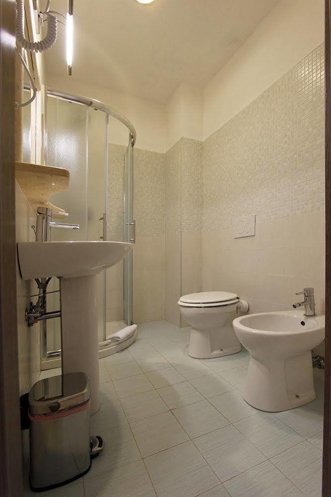 Lux Hotel Durante Milano Dış mekan fotoğraf